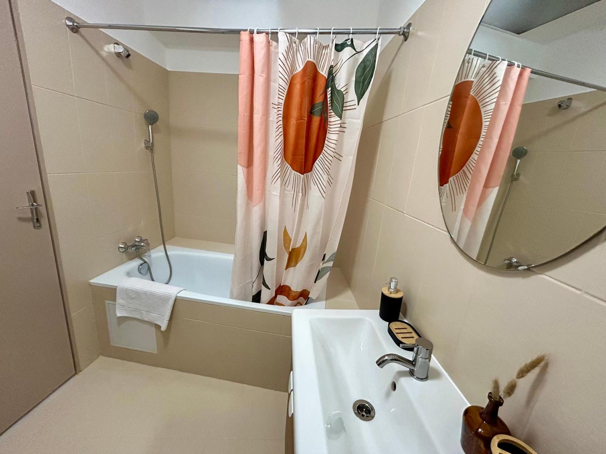 Douce Agathe - Duo-Groupe, Chaleureux, Tram 200M, Centre 10Min Apartman Strasbourg Kültér fotó